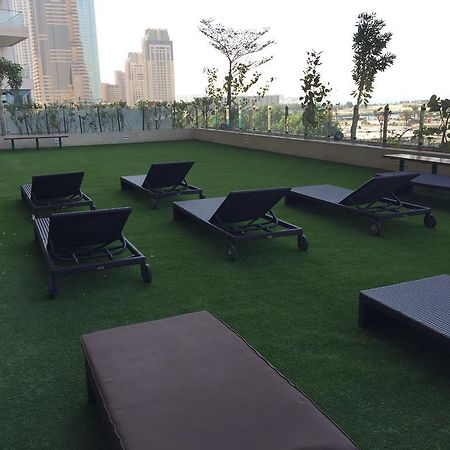 Espace Holiday Homes - Elite Residency Dubai Exteriör bild
